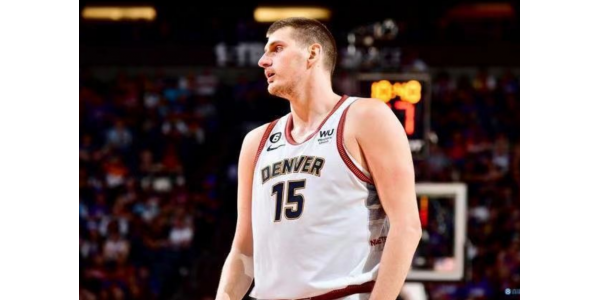 Nuggets 4-2 Suns, Suns putosi
