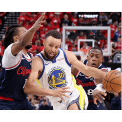 Warriors teki dramaattisen paluun, Clippersin kausi päättyi ennenaikaisesti