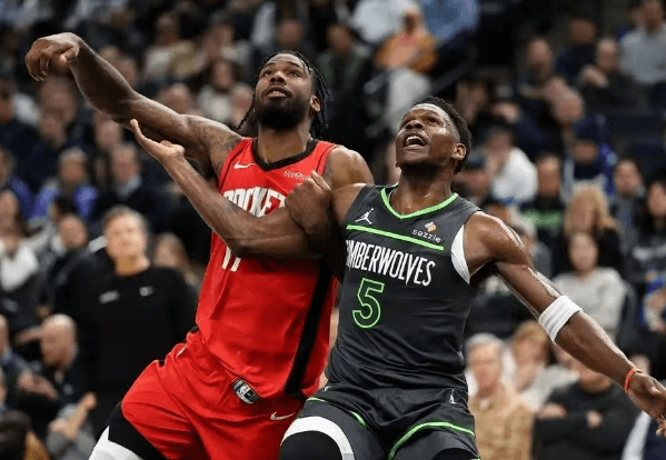 Edwards, Timberwolvesin uusi susikuningas, nousee