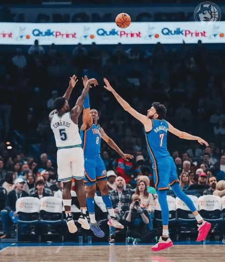 Timberwolves katkaisi Thunderin seitsemän ottelun voittoputken, ja Reid teki uuden ennätyksen